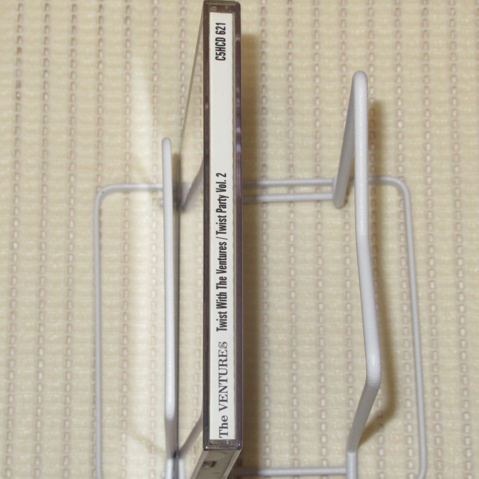 2枚組　プレイ・ウィズ・ザ・ベンチャーズ Vol.1,2 UICY-77806_5a954d1b-9fed-480e-