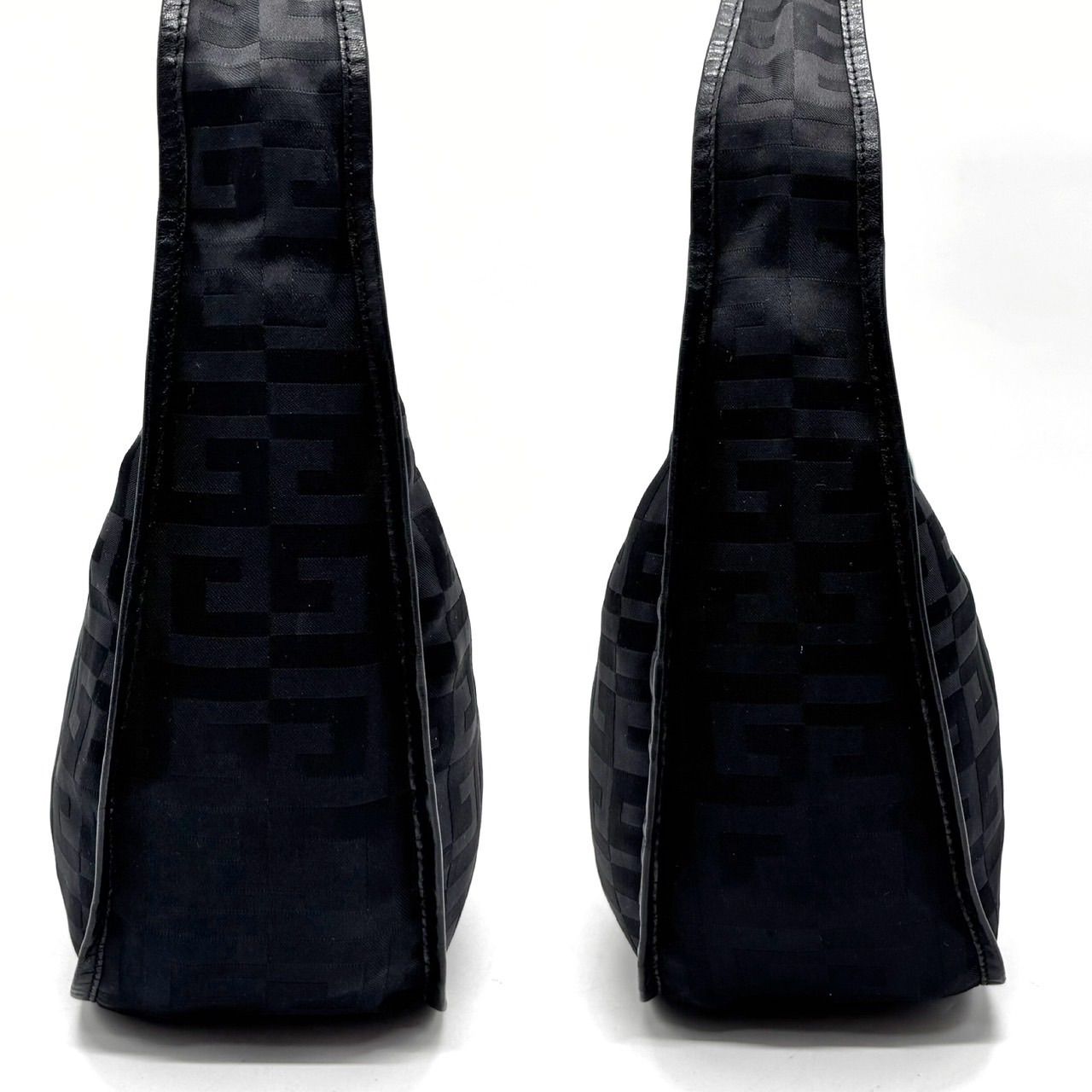✨良品✨ GIVENCHY ジバンシー ワンショルダーバッグ トート ✨良品✨ GIVENCHY ジバンシー ワンショルダーバッグ トート