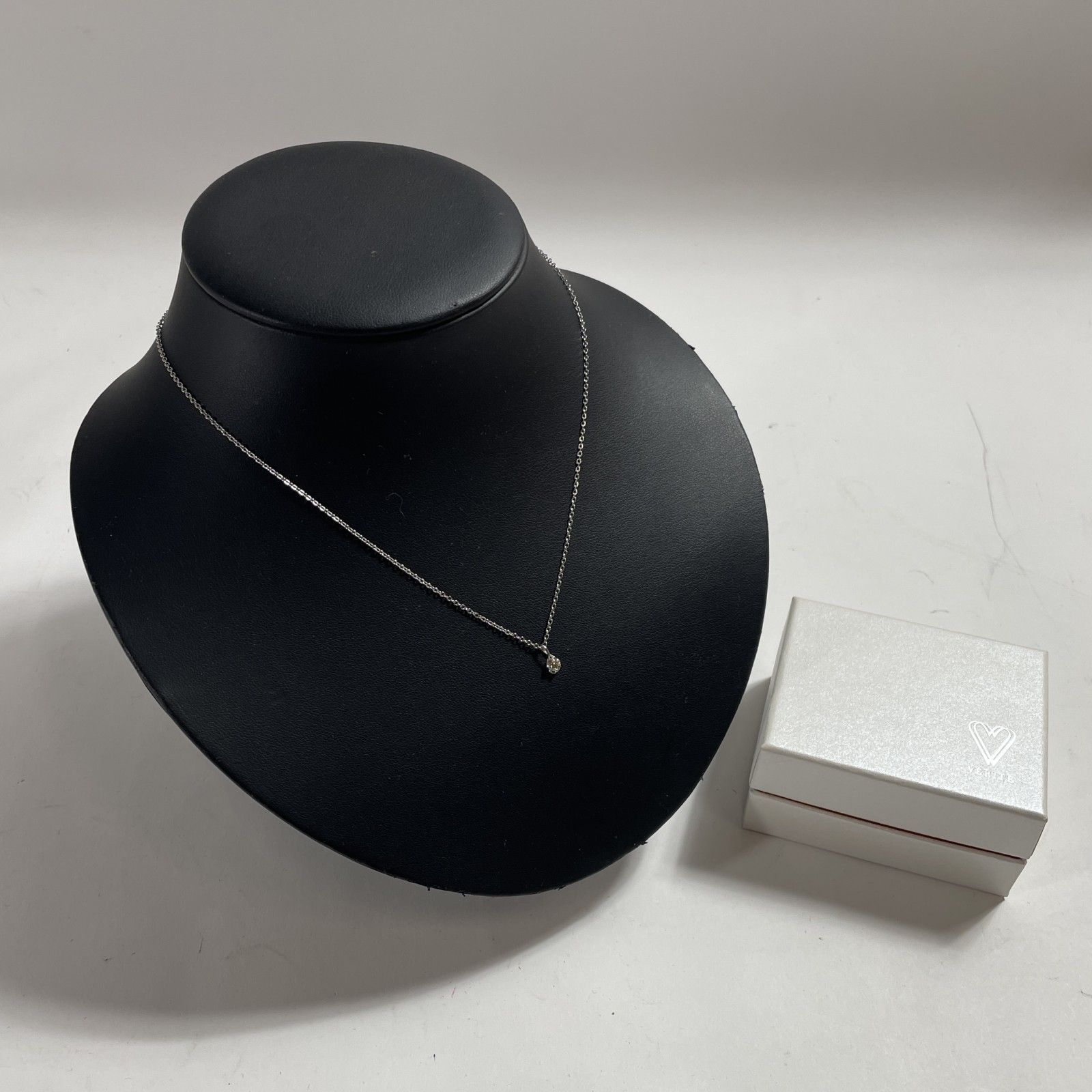 ☆ Pt900刻印 プラチナ ステンレスチェーンダイヤネックレス VERITE 