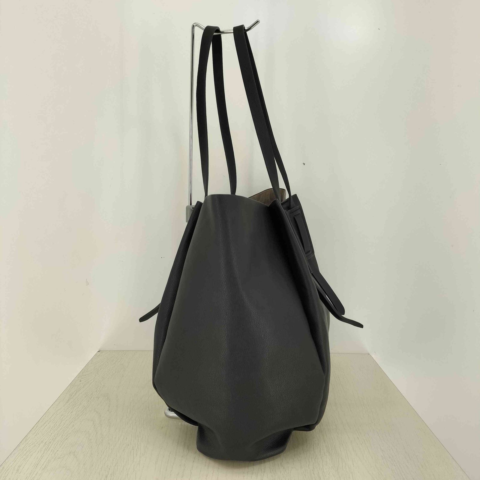 ザラ ZARA フェイクレザートートバッグ レディース 表記無