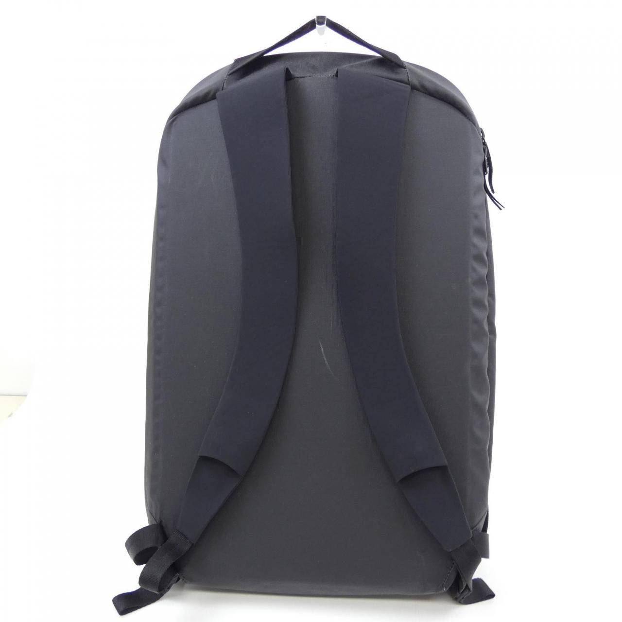 アークテリクスヴェイランス ARC TERYX 17329 NOMIN BACKPACK ストレスフリー 重ね着