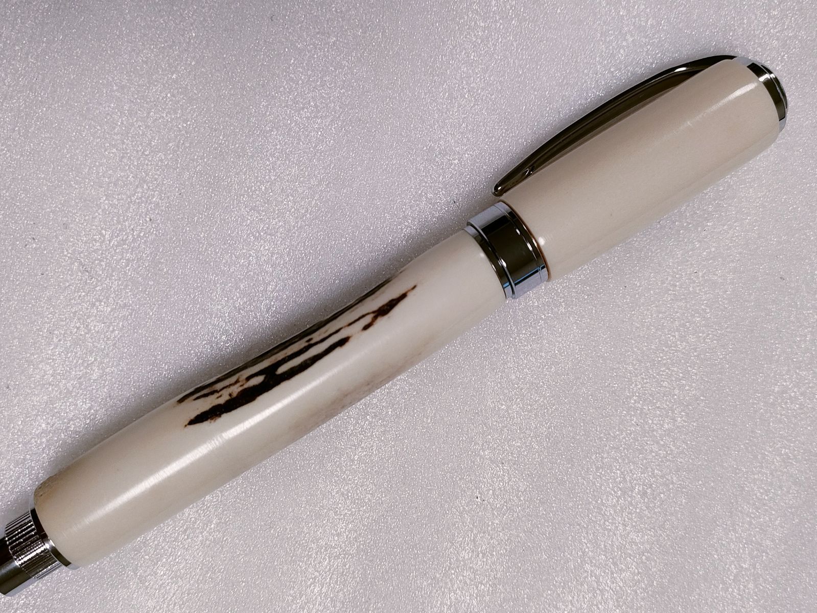 鹿の角】グラデュエイト万年筆 - メルカリ