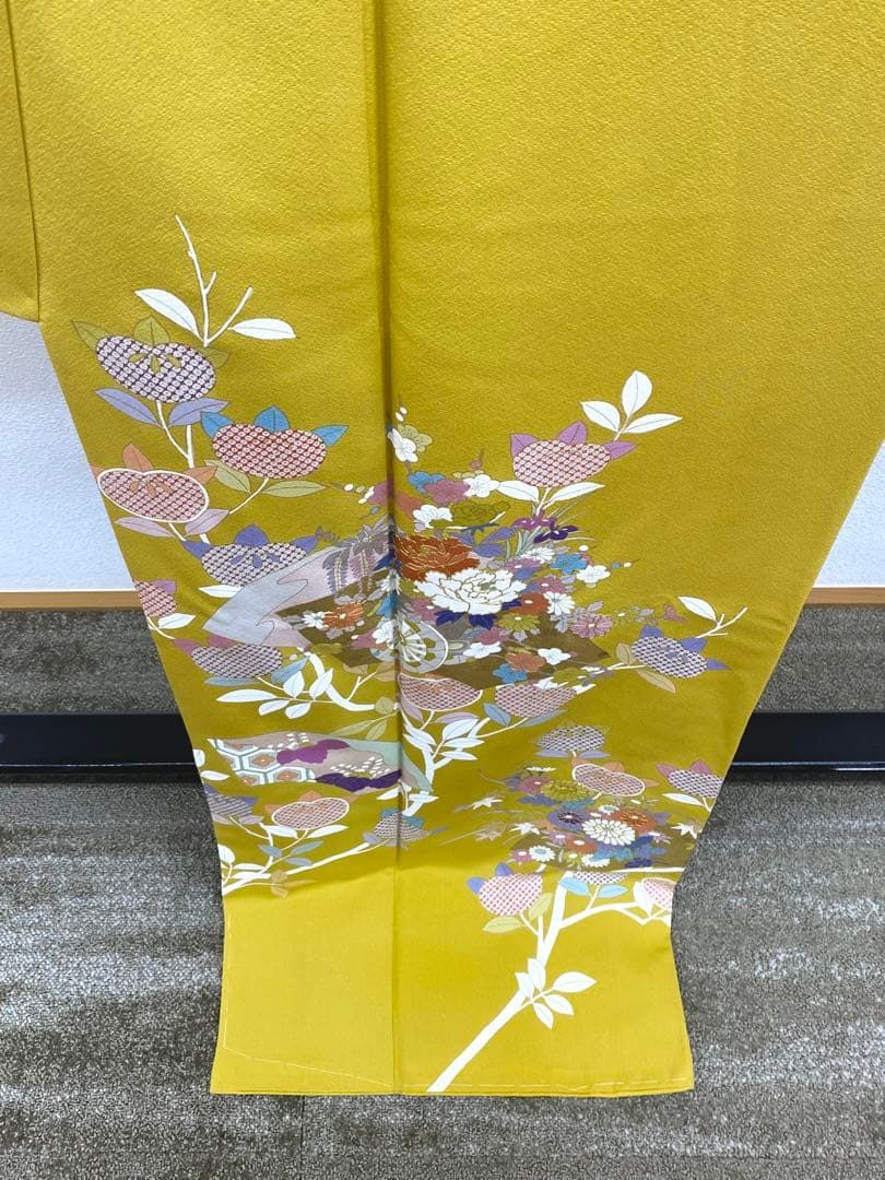 吉澤友禅 振袖 豪華 金駒 金彩 橘 身丈173cm 躾糸付き MO2885 - メルカリ