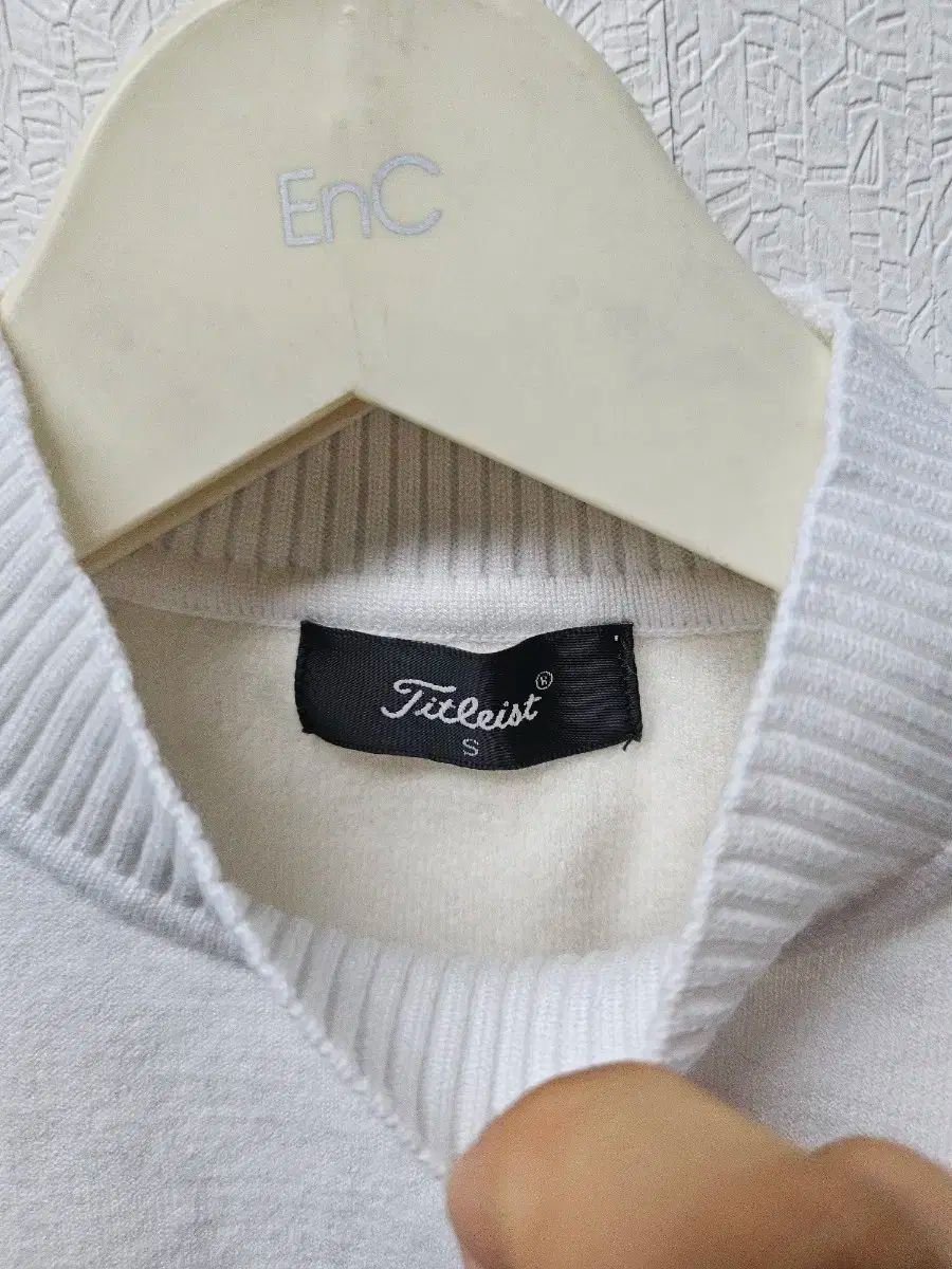 タイトリスト ホワイト