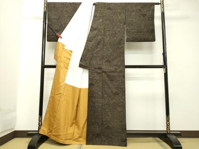 平和屋着物○本場結城紬 重要無形文化財 80亀甲 冊子草花文 正絹