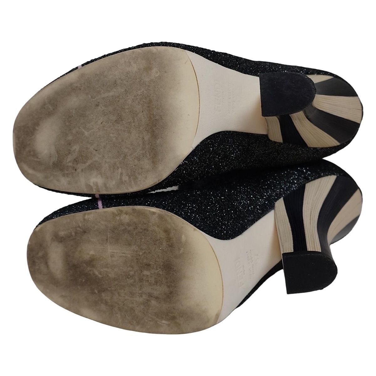 ショートブーツ