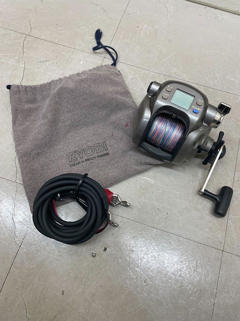 DAIWA TANACOM BULL-S 600W タナコン ブル 電動リール 右巻き ダイワ