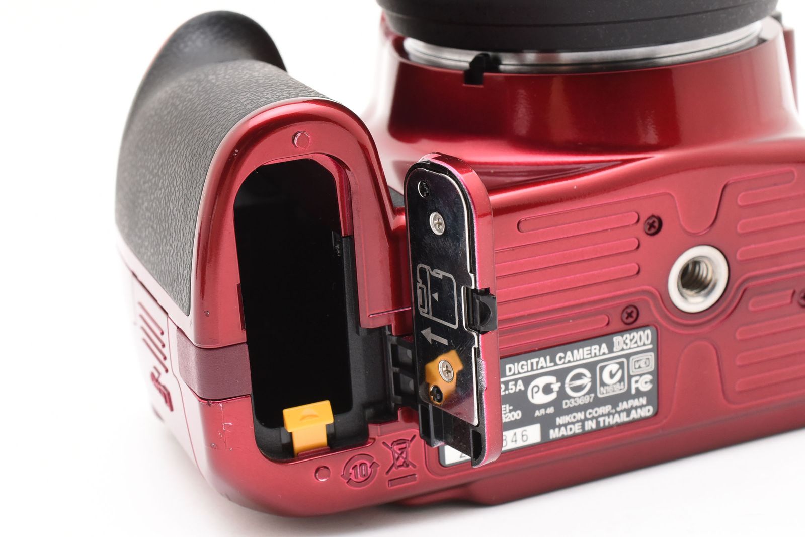 美品 Nikon D3200 iPhone＆スマホ転送 赤 レッド #8524 - メルカリ