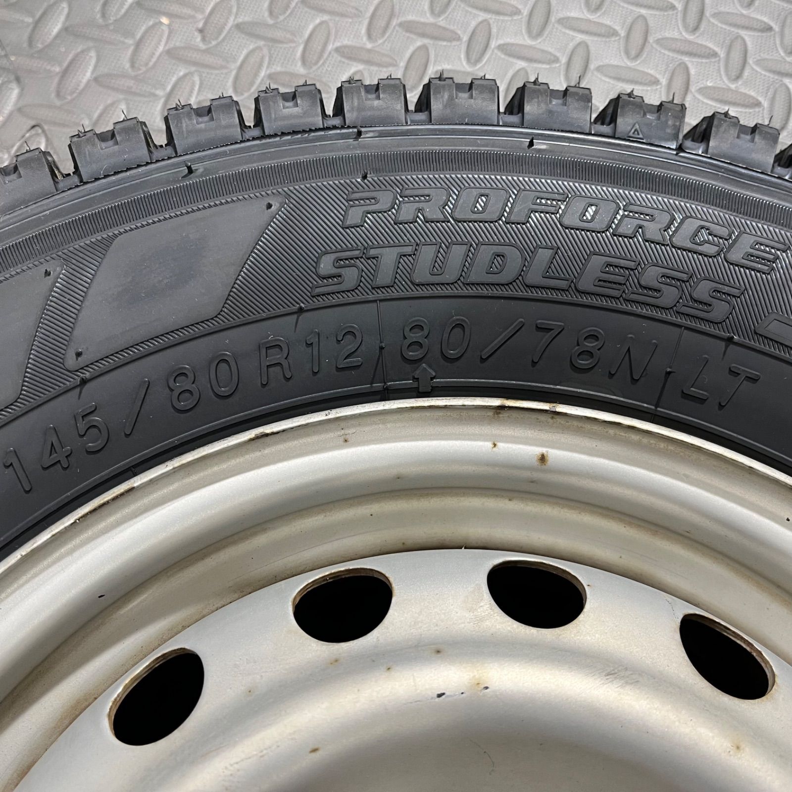 アクティ スタッドレスタイヤ