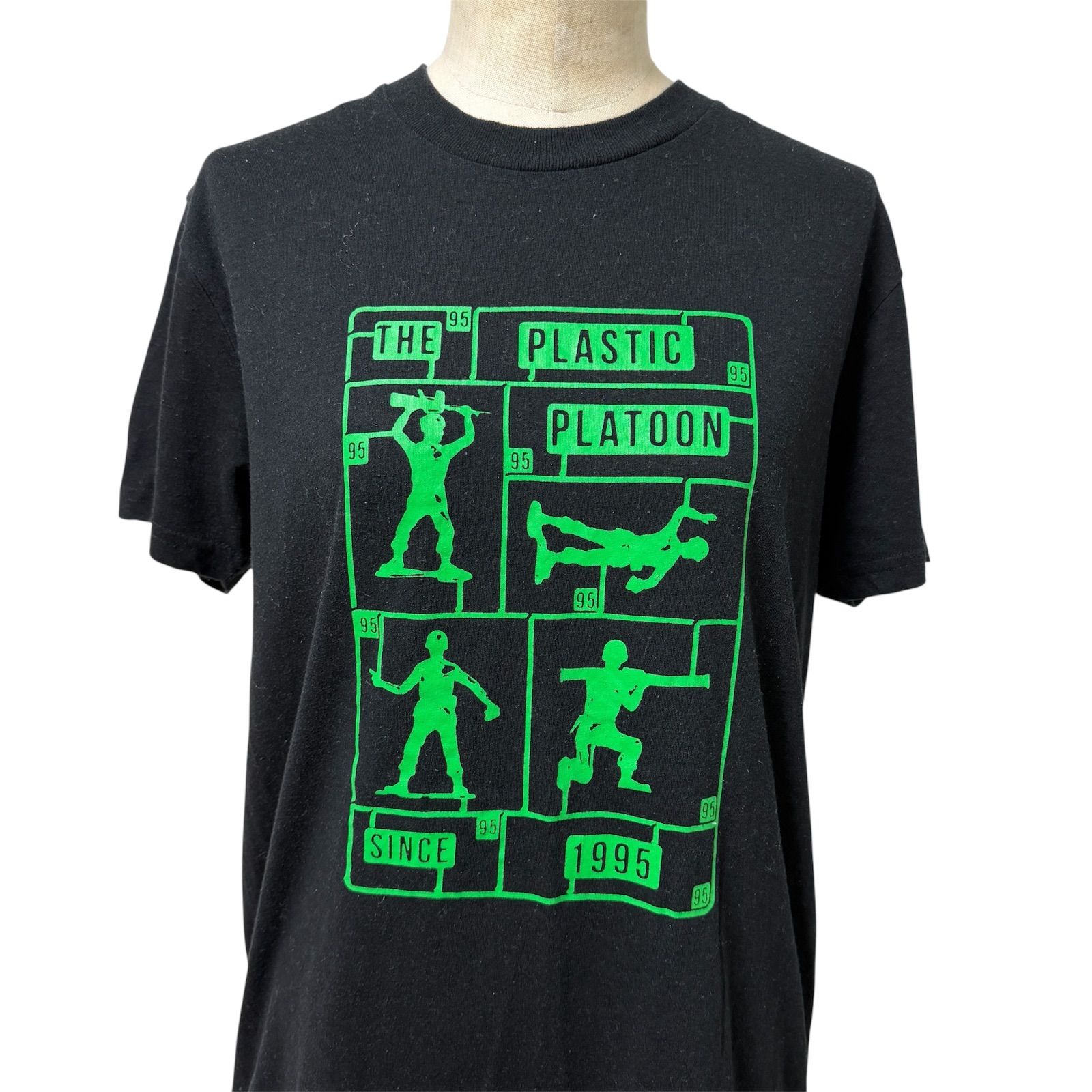 トイストーリー Disney Pixar プラスチック・プラトゥーン Tシャツ 黒 