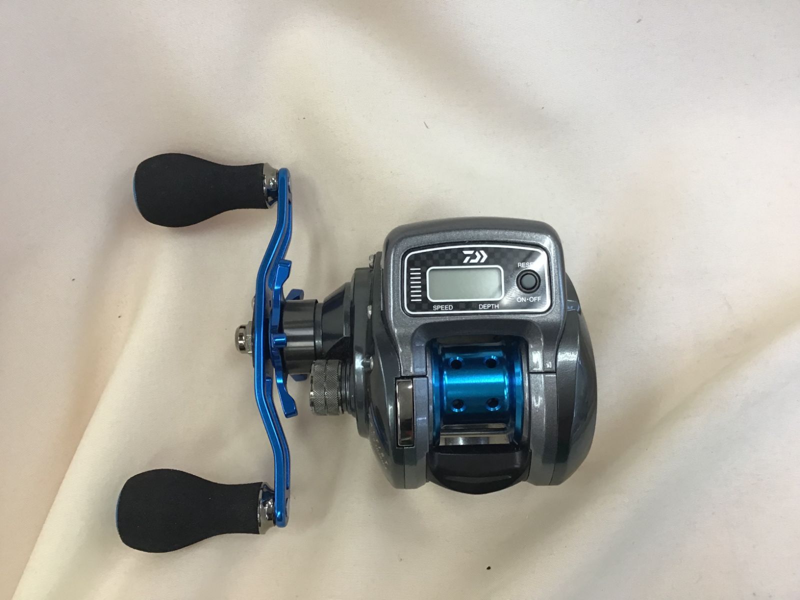 ダイワ　SALTIST ICS 103SH L カウンター付 両軸リール　左巻き Amazon | ダイワ(Daiwa) 両軸リール カウンター付き