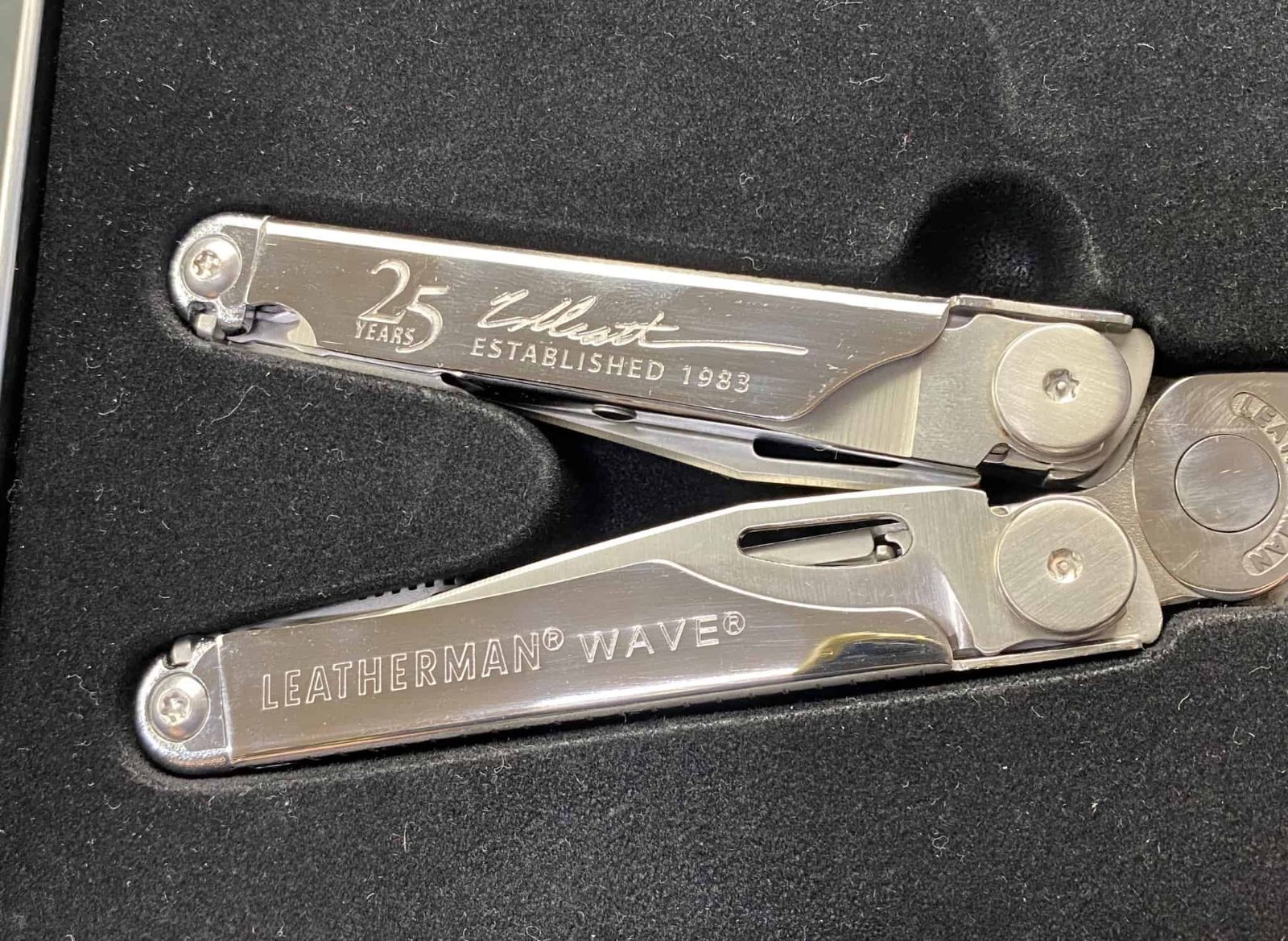 LEATHERMAN レザーマン WAVE ウェーブ 25周年記念モデル ナイロンケース付き モデル