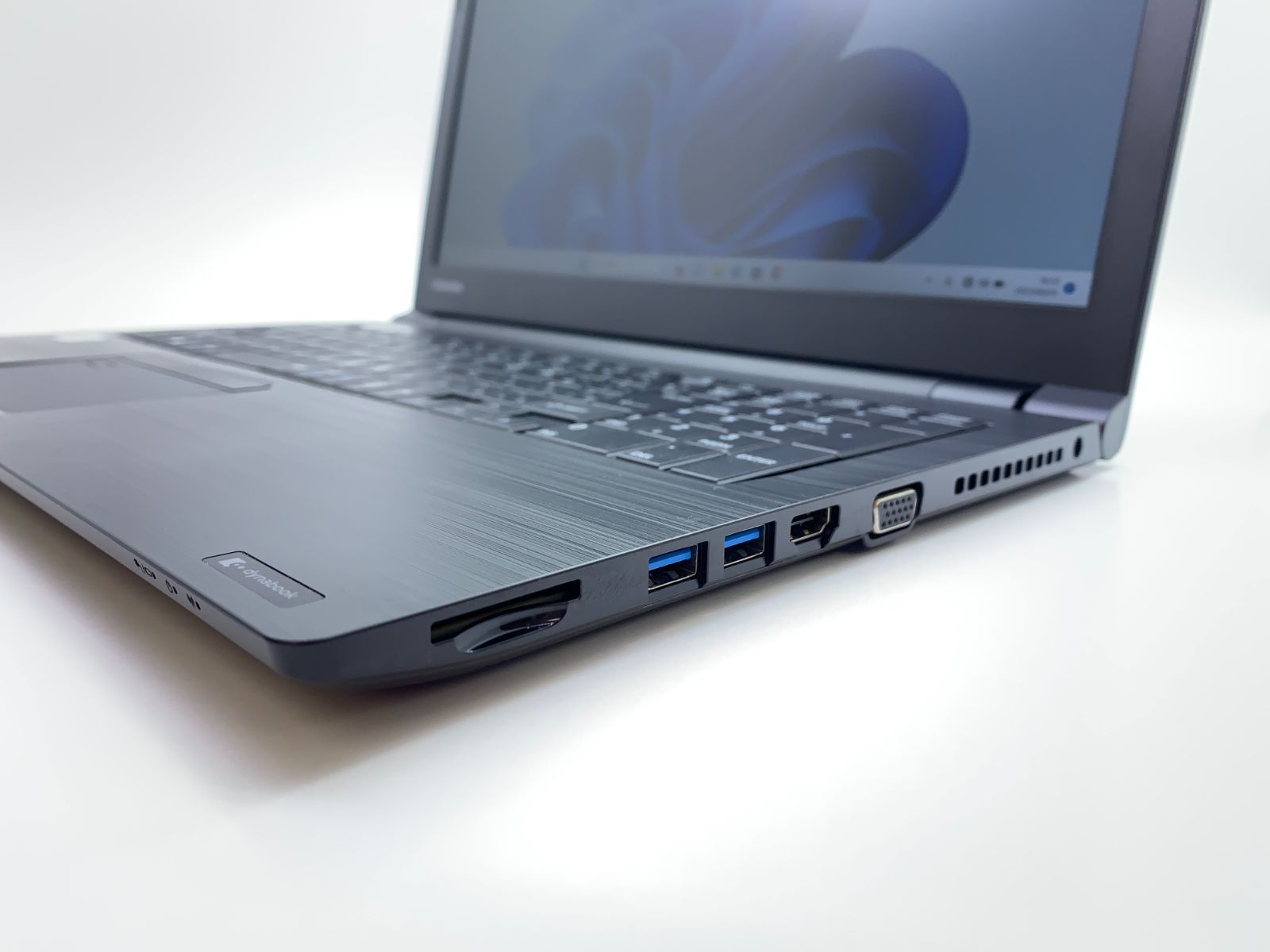 ノートパソコン windows11 カメラ付き, Office2021搭載 dynabook