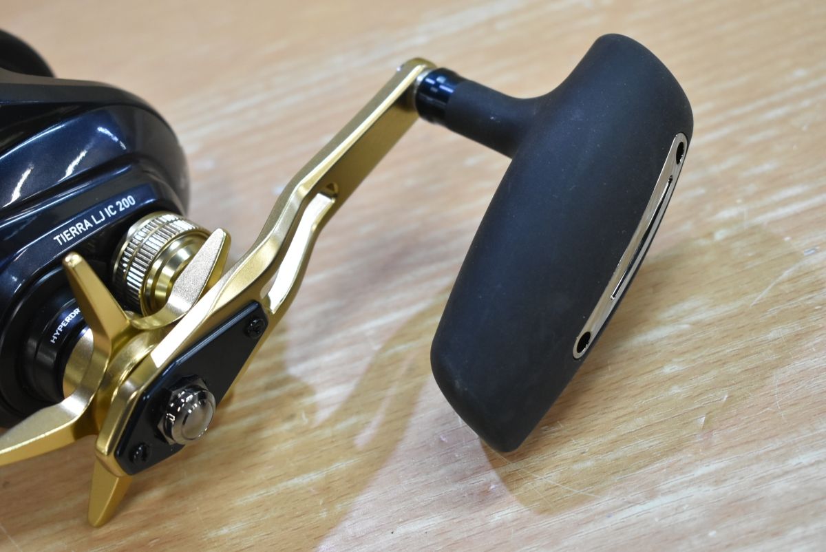 ダイワ ティエラ LJ IC 200L 左巻き ベイトリール DAIWA TIERRA 船釣り