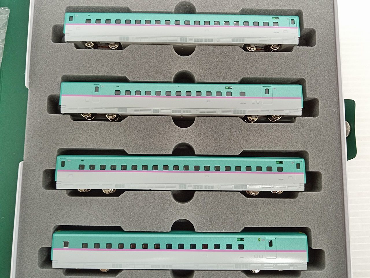 KATO / カトー E5系 新幹線 はやぶさ 増結セット 10-858 A 3両