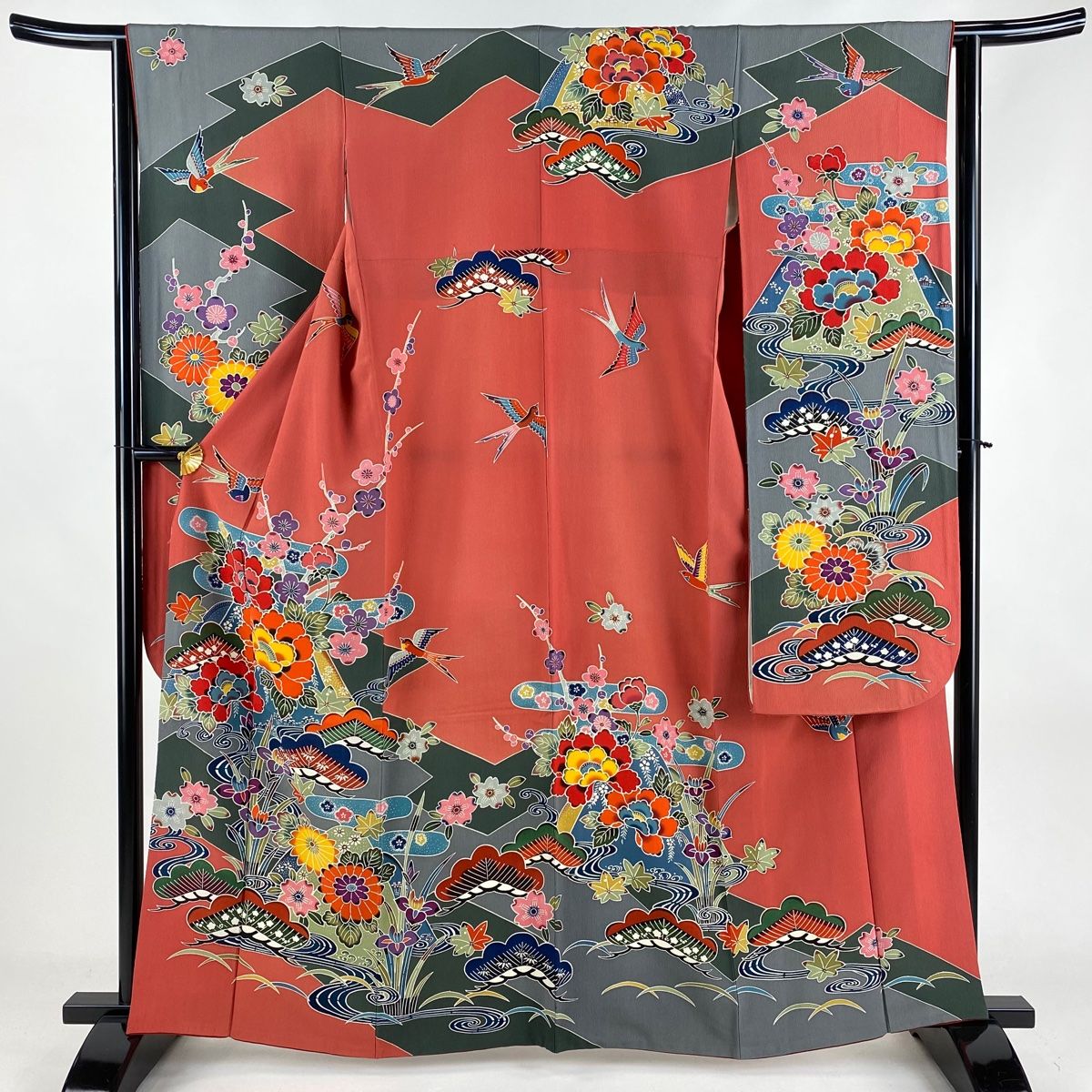 振袖 身丈162cm 裄丈64cm M 袷 牡丹 笠松 薄紅色 正絹 名品
