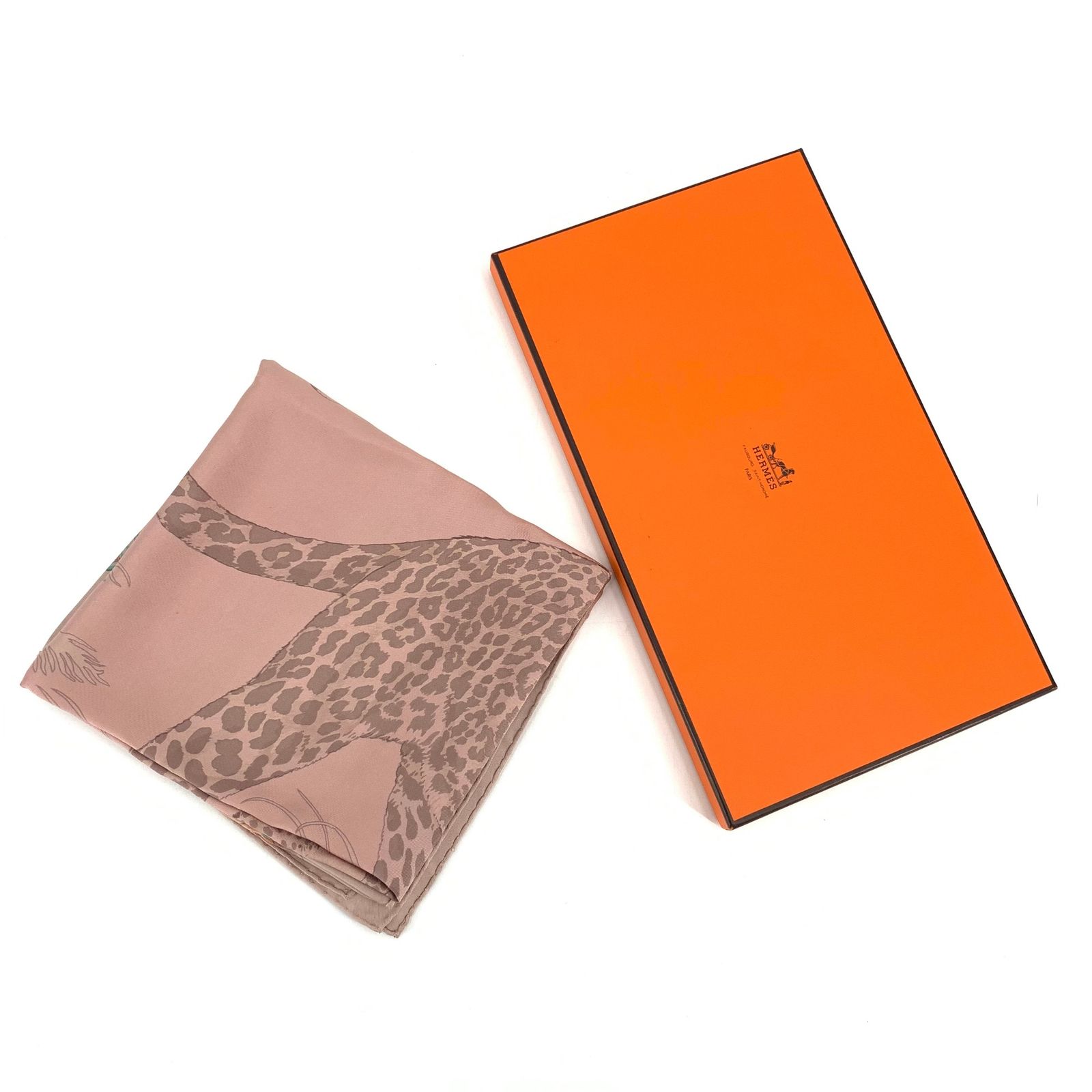 美品 HERMES エルメス スカーフ カレ90 DIP DYE ディップ・ダイ JUNGLE LOVE ジャングルラブ シルク100％ 箱付き -  メルカリ