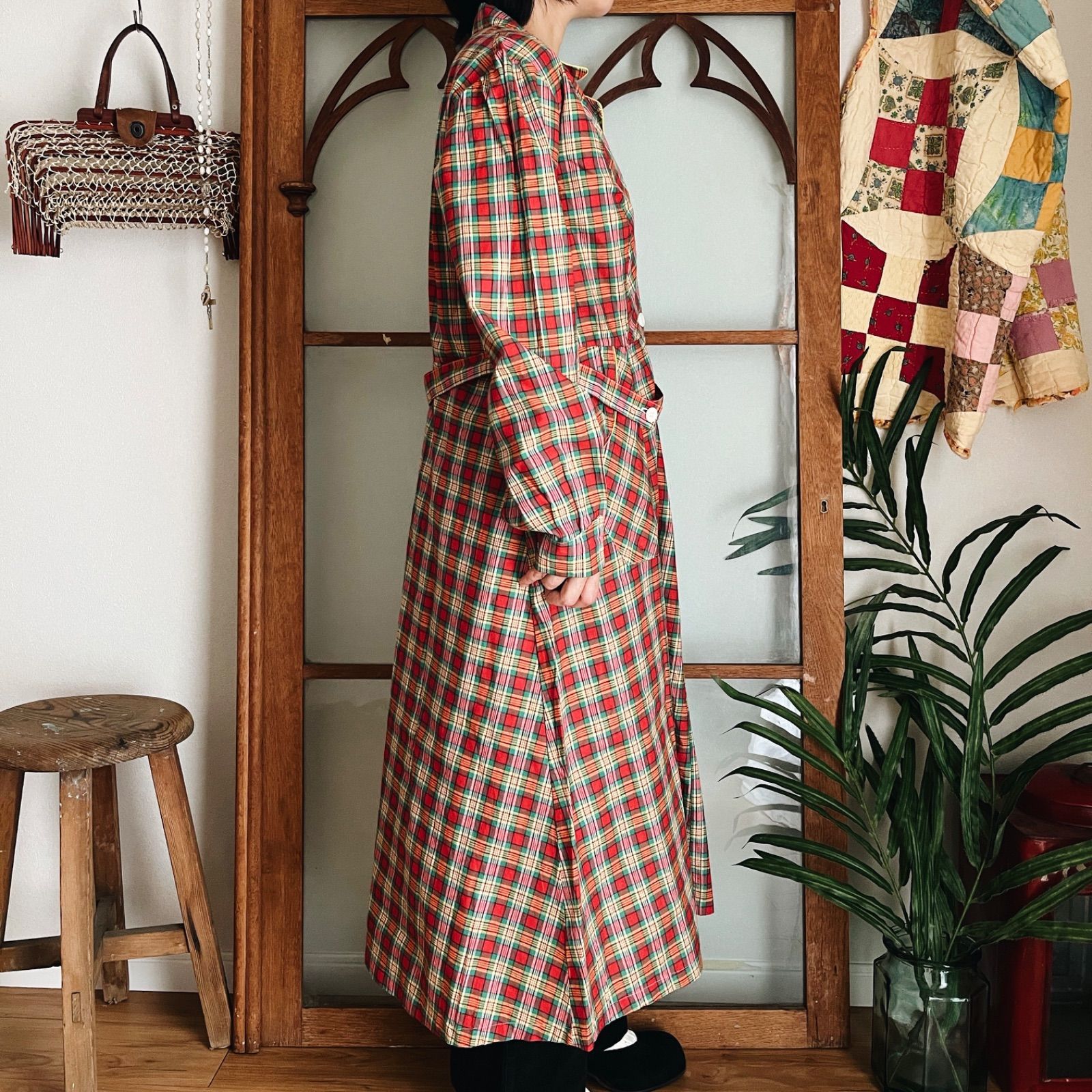 50 s フランス 赤チェック タブリエコート ワンピース m282