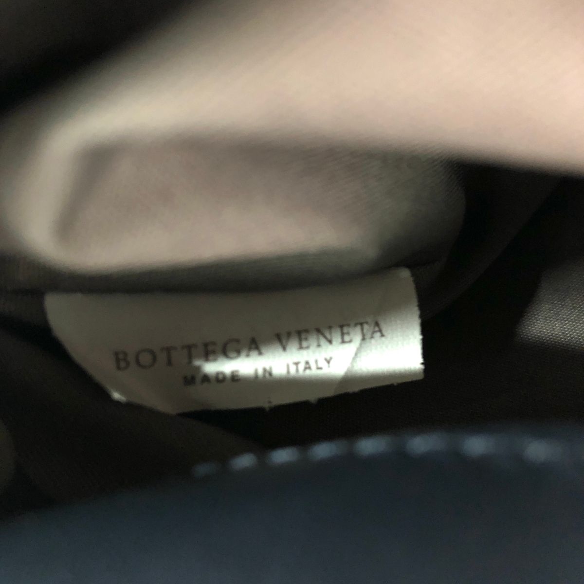 人気の美品~BOTTEGA VENETAブラックレザーハンドバッグ Bottega Veneta＊Mini Wallace レザー ショルダーバッグ＊送料込