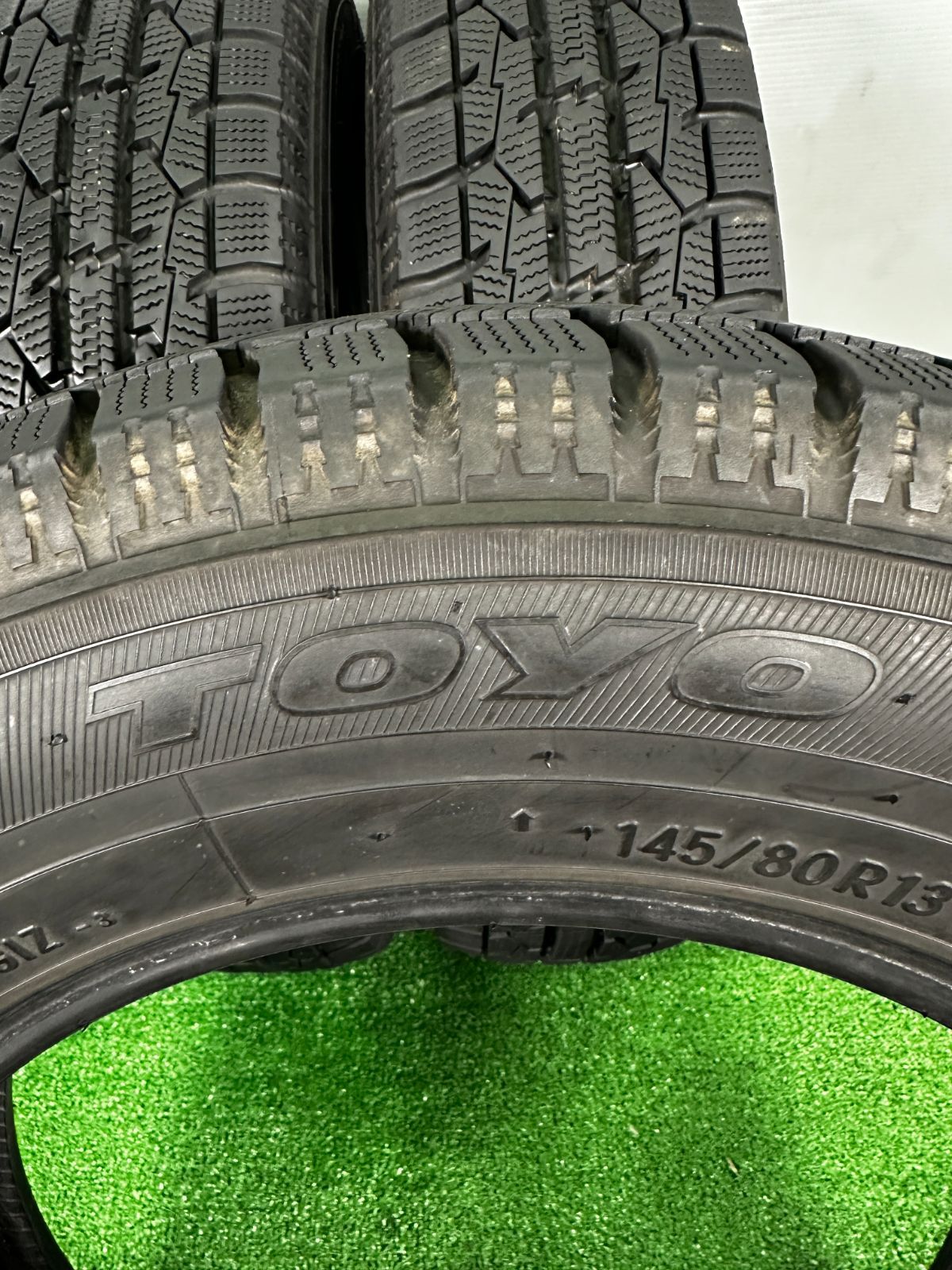 145 80R13