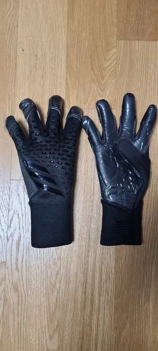 adidas アディダス プレデター プロ ハイブリッド キーパーグローブ 8 サブパラグラフ