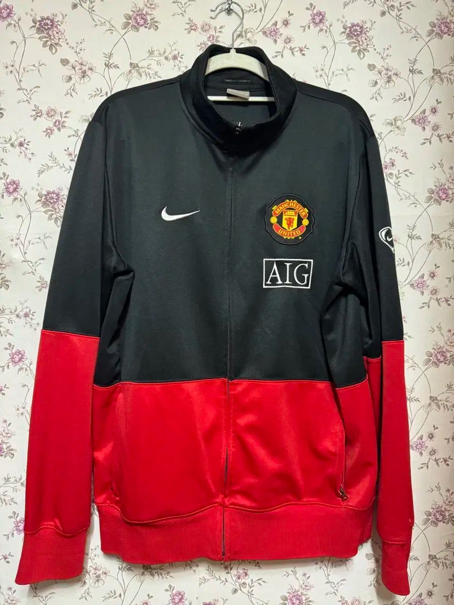 NIKE マンチェスターユナイテッド　長袖ジャージ　メンズМ プレミアリーグ】 ナイキ NIKE マンチェスター ユナイテッド トラック
