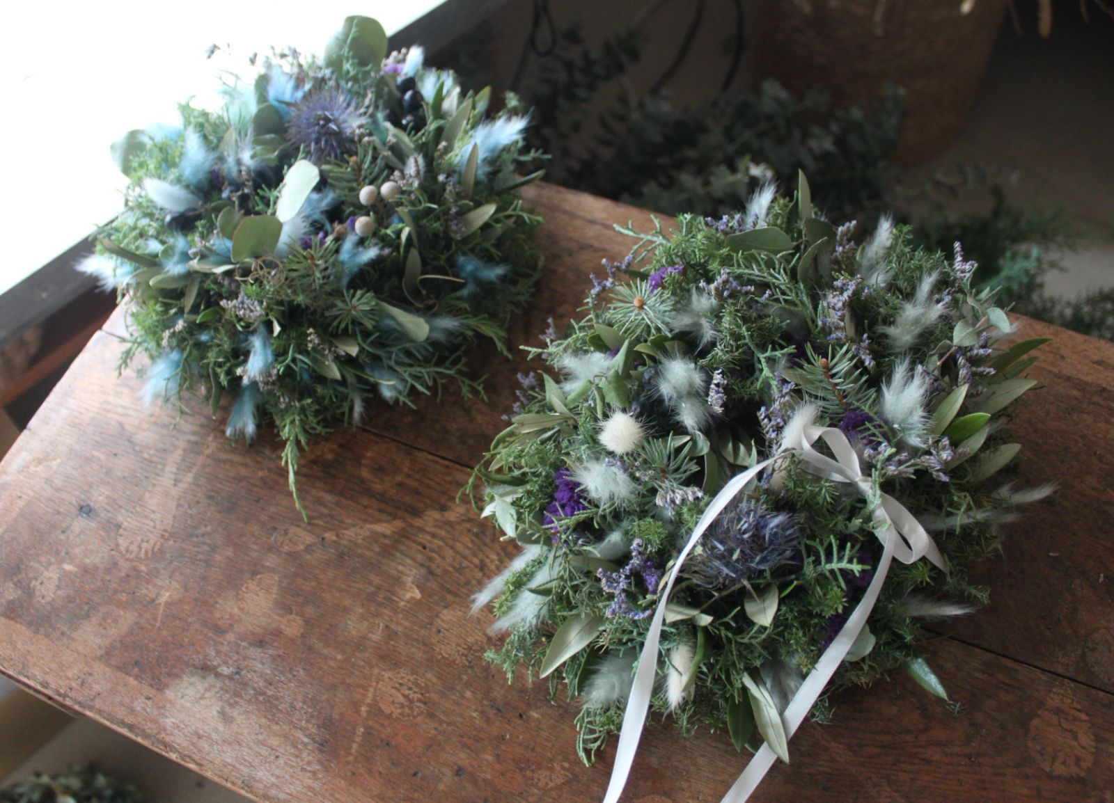 ホワイトブルーと針葉樹のふわふわXmasリース/プンゲンストウヒ