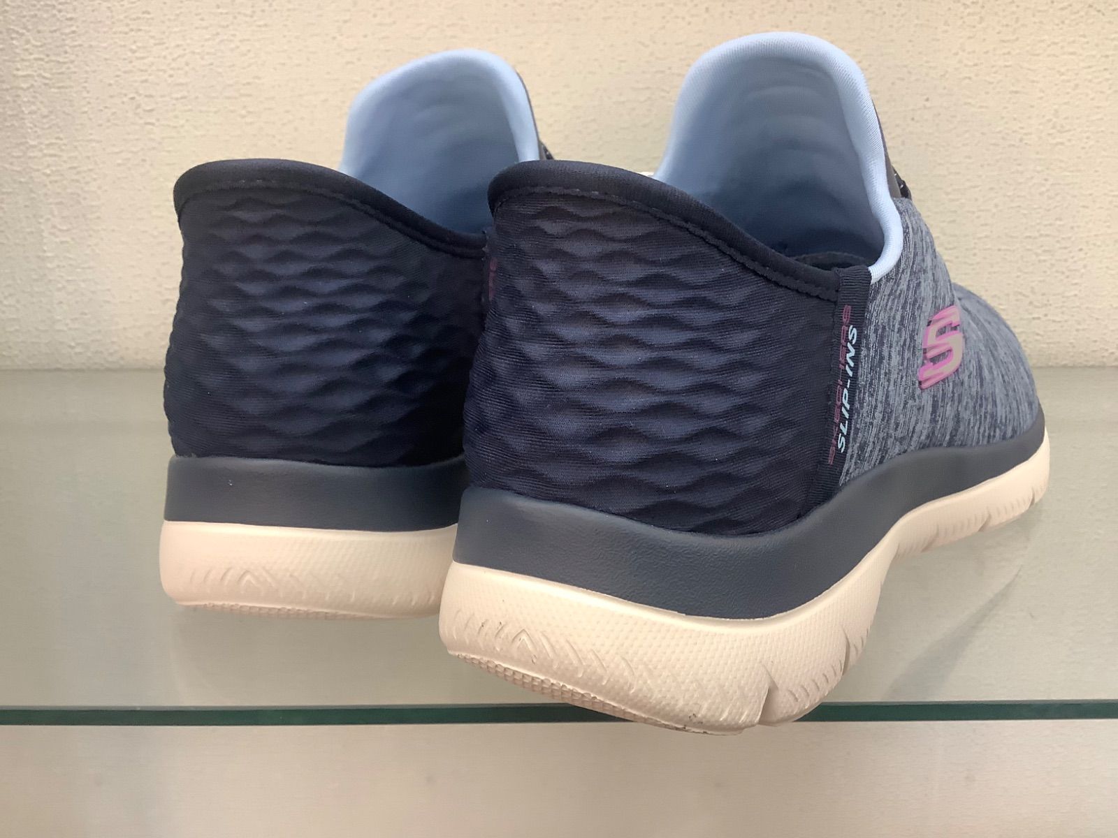 レディーススニーカースケッチャーズスリップインズ149937ネイビー24.0cm