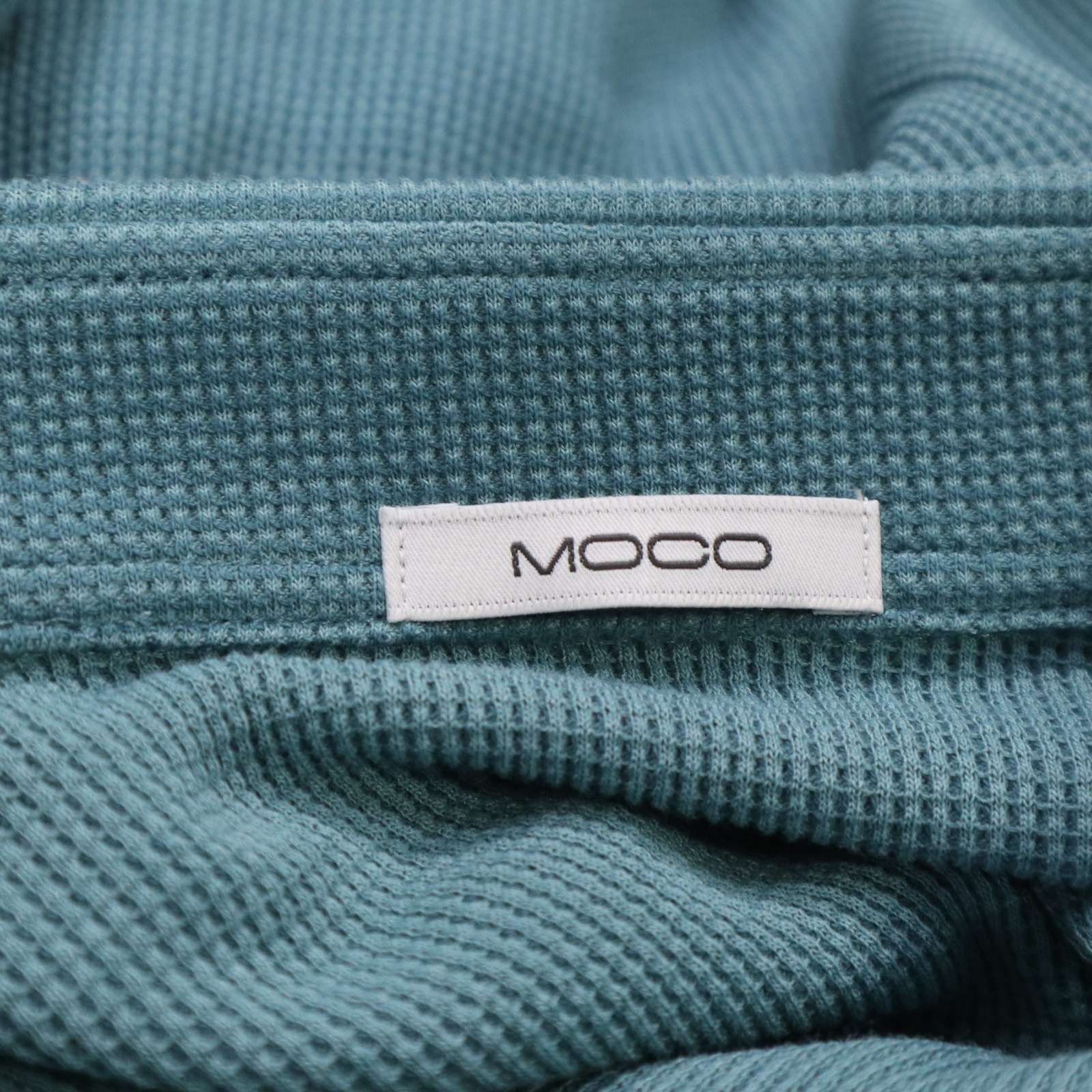 【新品 未使用】 MOCO モコ 春夏 クールマックス★ 半袖 ワッフル ポロシャツ Sz.50 メンズ ゴルフ 日本製 定価1.6万 新品 未使用】 MOCO モコ 春夏 クールマックス☆ 半袖 ワッフル