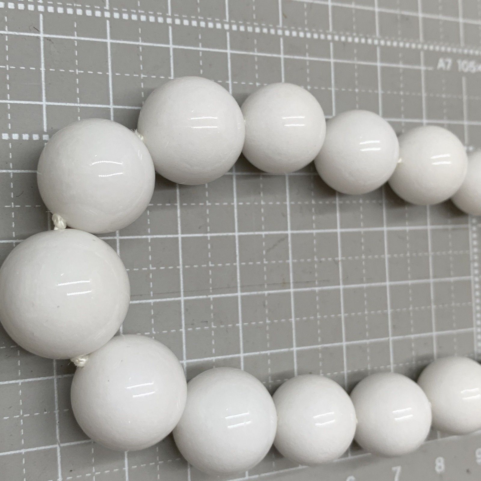 P487 未使用保管品 SweetDaphne ホワイトジェイド SV925留め具 白翡翠