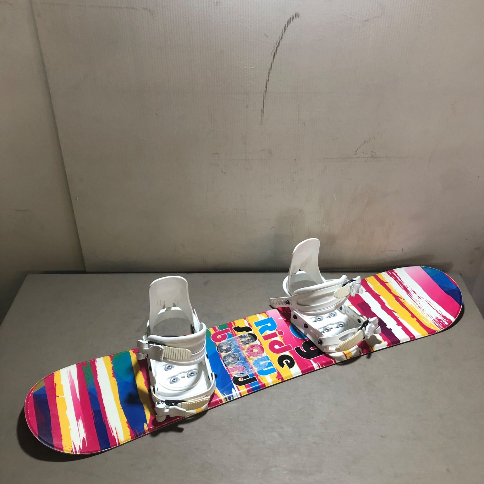 Joyride スノーボード ビンディング付きキッズ 子供用 楽天市場】キッズ 2点セット JOYRIDE KIDS SNOWBOARD NEW MODEL