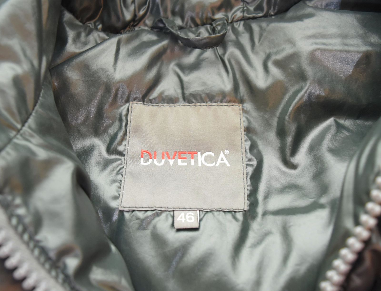 Duvetica フード付きダウンベスト ネイビー - メルカリ
