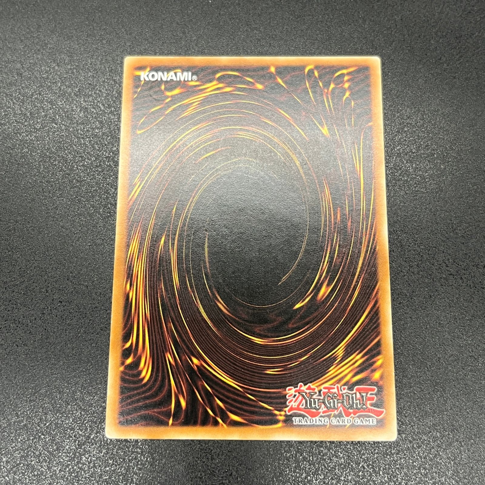 遊戯王 サイクロン・ブーメラン 旧アジア版 レリーフ PSA10 71I3xr9xSrL._UF350,350_QL50_.jpg