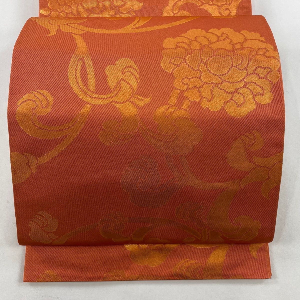 袋帯 秀品 全通袋帯 桜 鞠 唐織 箔 金色 全通 正絹 中古 袋帯