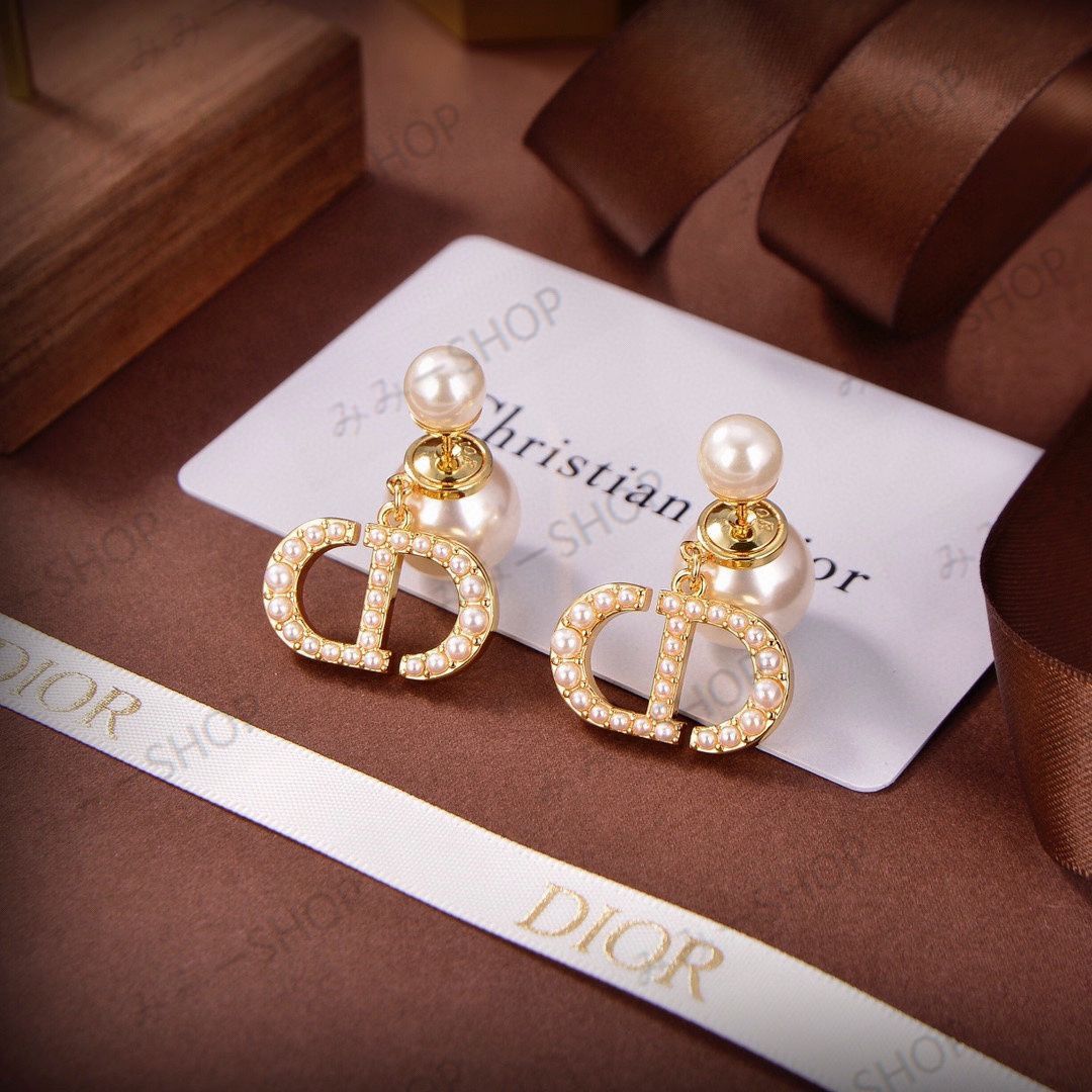 Dior Tribales ピアス メタル & レジンパール