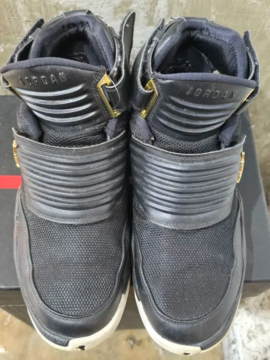NIKEバスケットシューズ NIKE(ナイキ) バスケットシューズ 270 - メルカリ