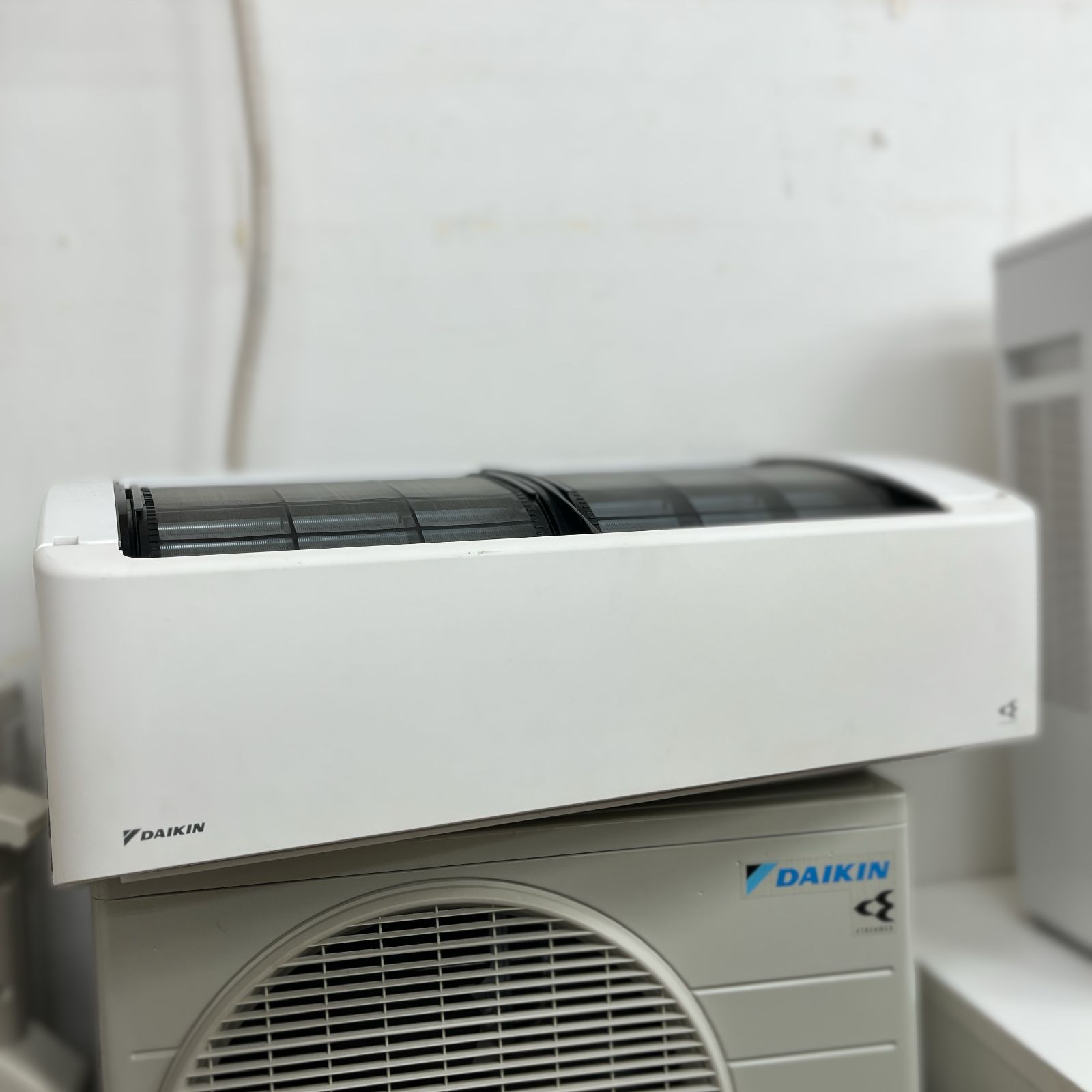 ダイキンルームエアコン14畳用 /200V・AN403AEBKP・2023年製 楽天ビック｜ダイキン｜DAIKIN エアコン 2023年 EBKシリーズ