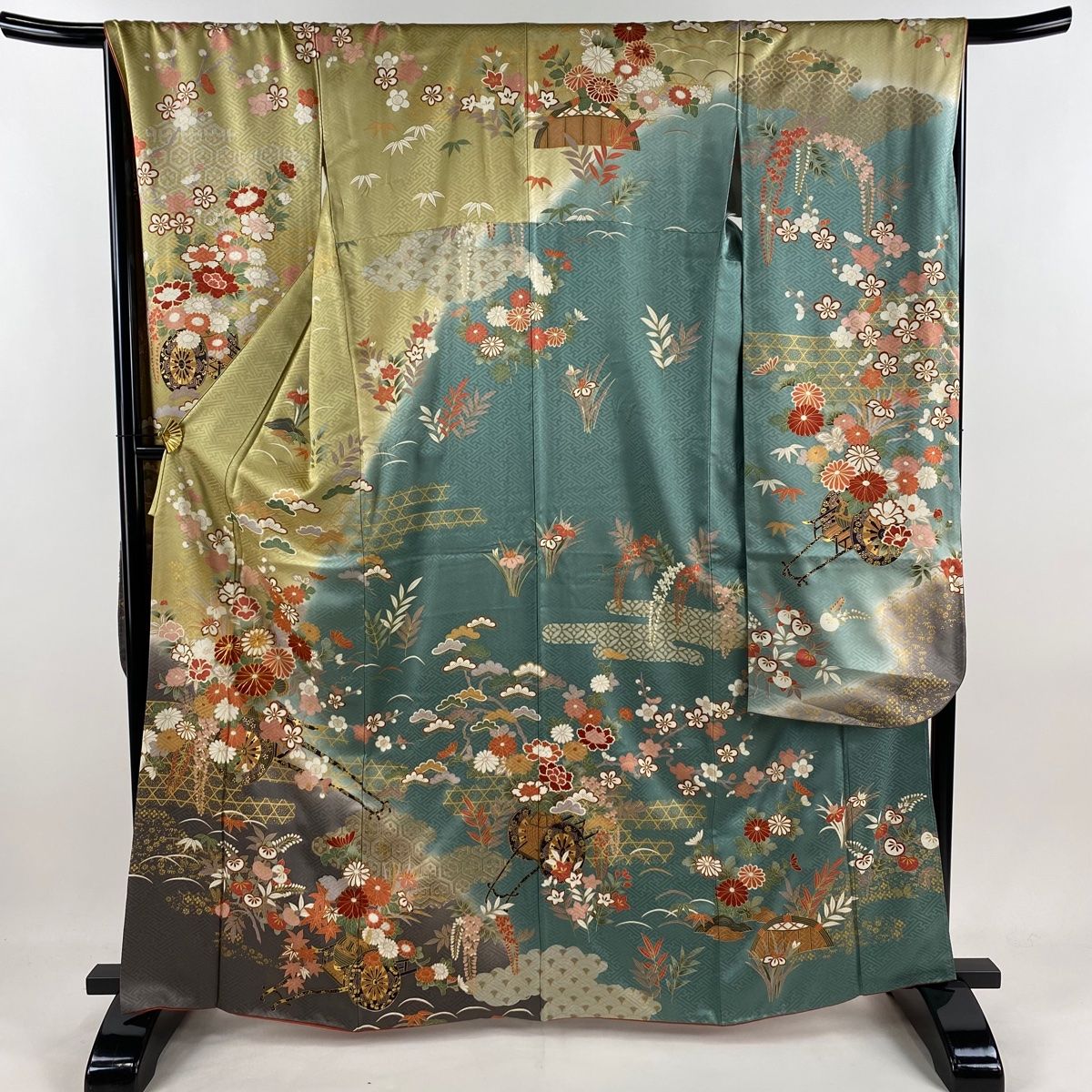 振袖 身丈164.5cm 裄丈67cm M 袷 花車 松竹梅 金糸 金彩 抹茶色 正絹 秀品