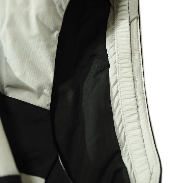 ポケッタブル 中綿フルジップベスト