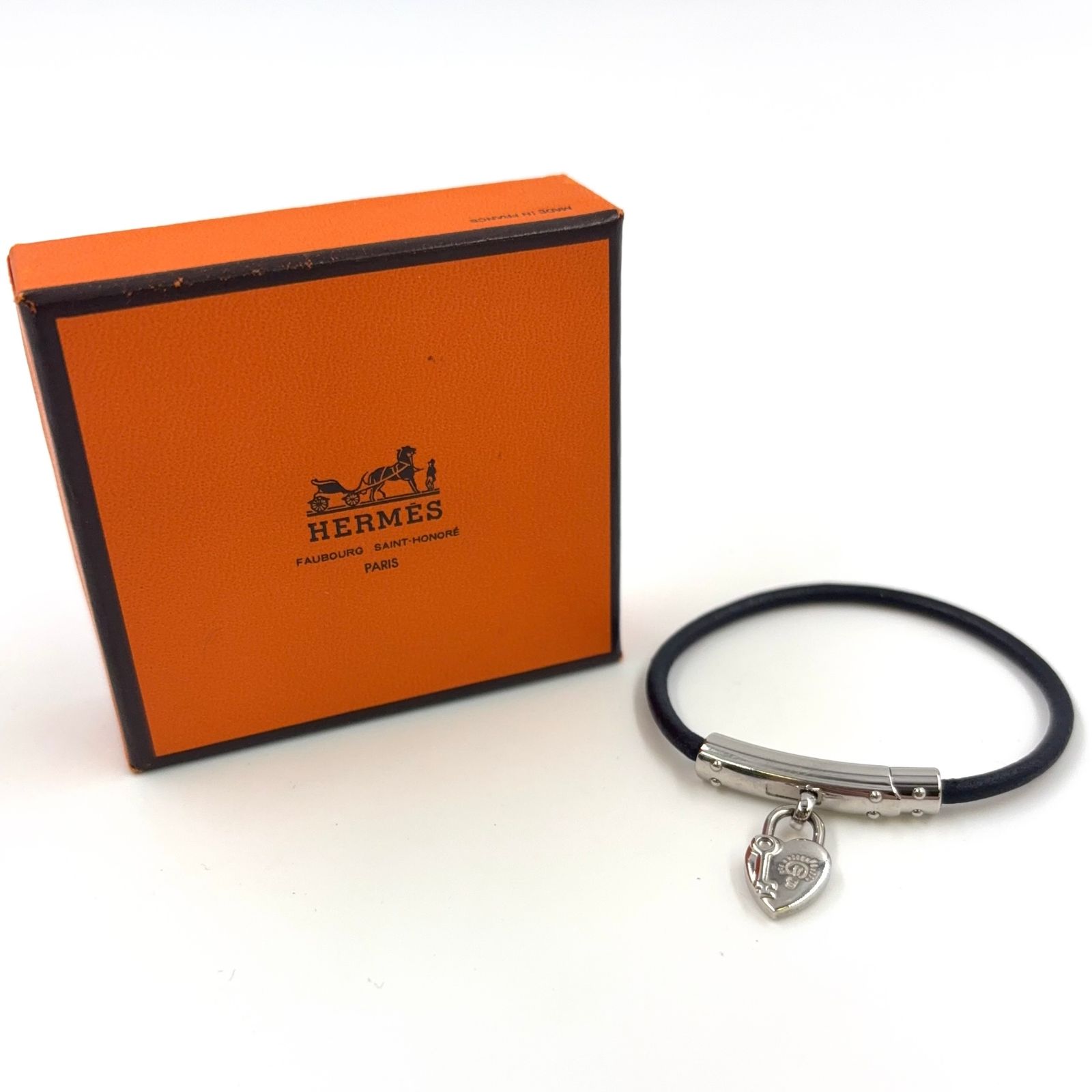 HERMES ヴィヴィリデ ファンタジー ハート カデナ レザー×メタル