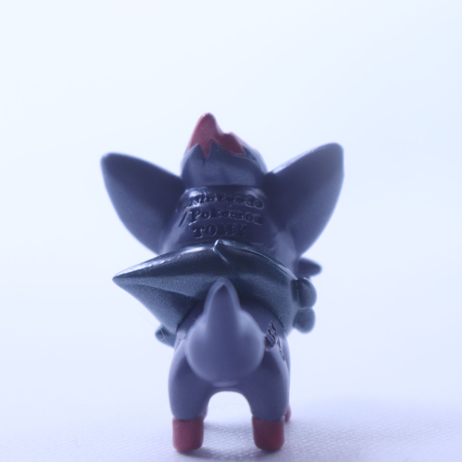 ゾロア メタリックver. /ポケットモンスター TAKARA TOMY（タカラ
