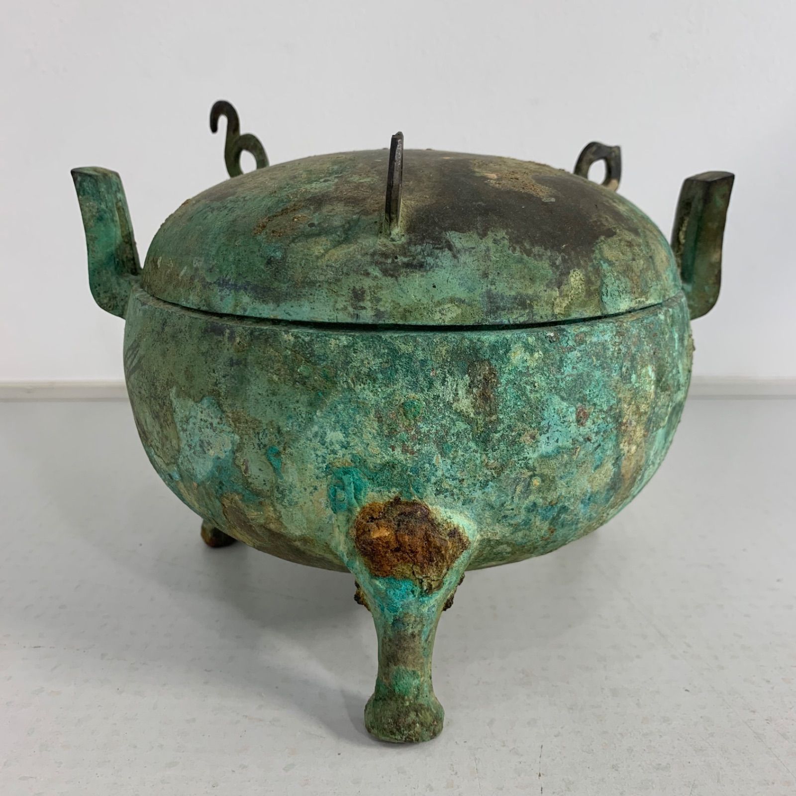 青銅器　香炉　中国　綿密細工 中国 漢代 漢時代 青銅鼎 銅器 青銅器 香炉 三足 時代物 古美術