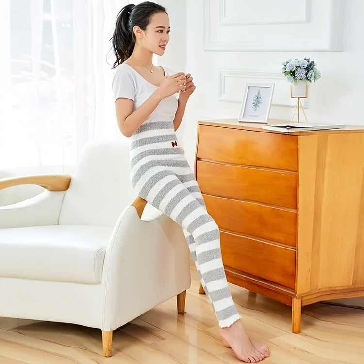 完璧すぎて可愛げがない スパッツ 暖かい もこもこ 防寒 リラックスパンツ ルームウェア 服&ファッション小物