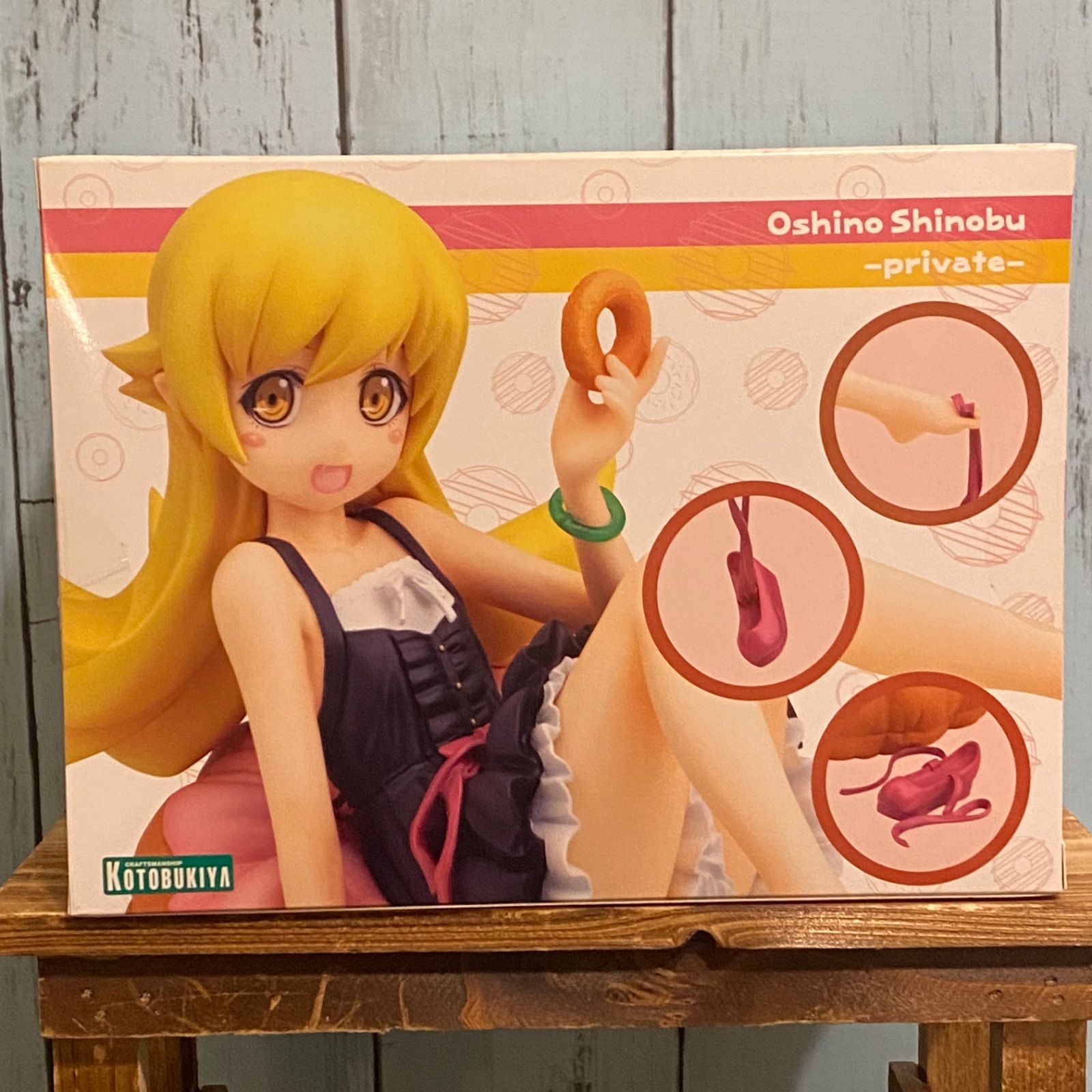 コトブキヤ 忍野忍 -私服- 1/8 完成品フィギュア 〈物語〉シリーズ