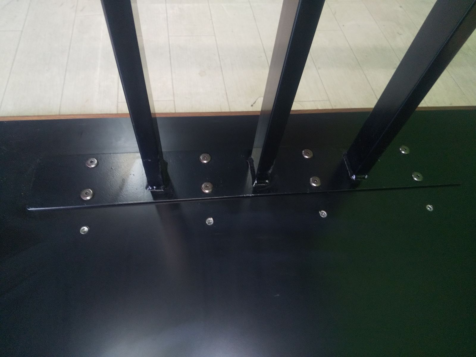 180cm×85cm