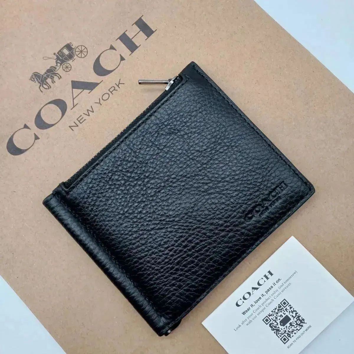 新作 COACH マネークリップ 折り財布 メンズ商品 - メルカリ