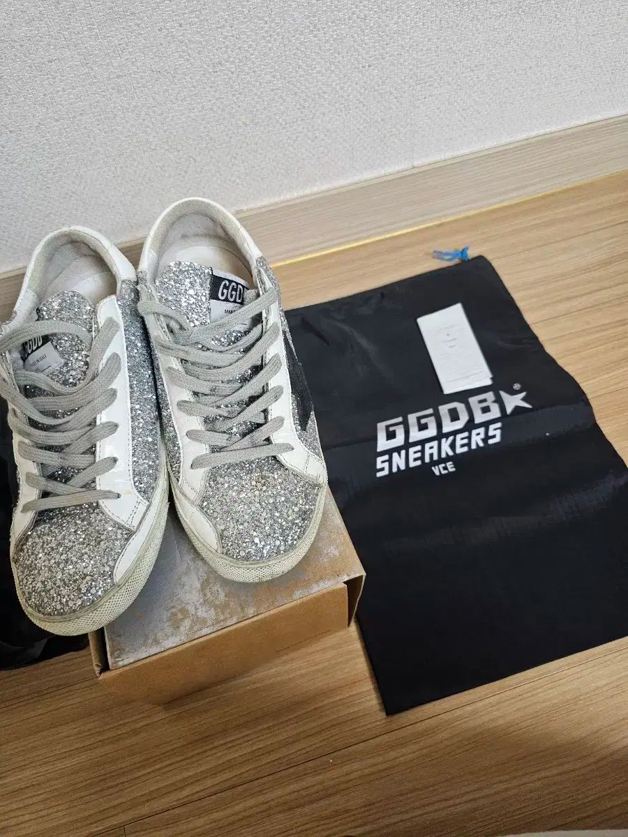 川上　澄生、自鳴鐘、希少な額装用画集より、美品、新品額装付 川上 澄生、自鳴鐘、希少な額装用画集より、美品、新品額装付