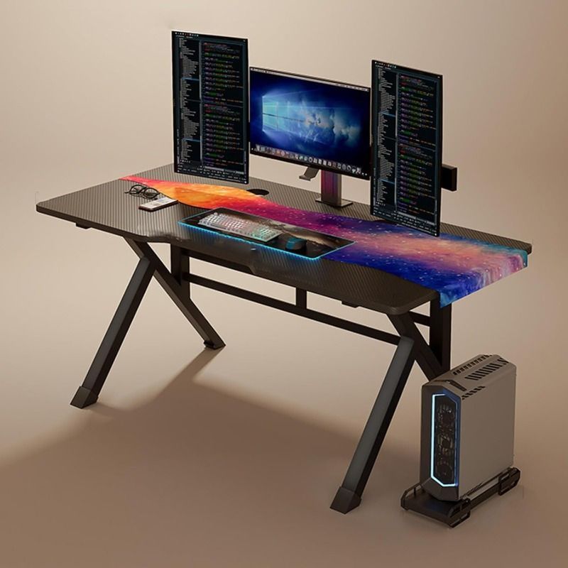 カーボンヴァイバーのテキスティングデスク：長平形の体形忘で体形の工作とゲーングの思の体形で容幕に及男孩の礼会の礼会