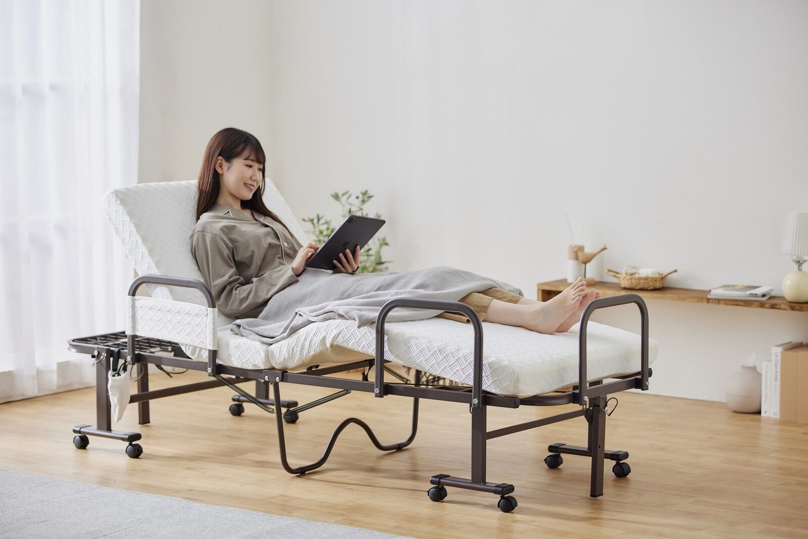 電動折り畳みベッド リクライニング 介護 電動折り畳みベッド リクライニング 介護