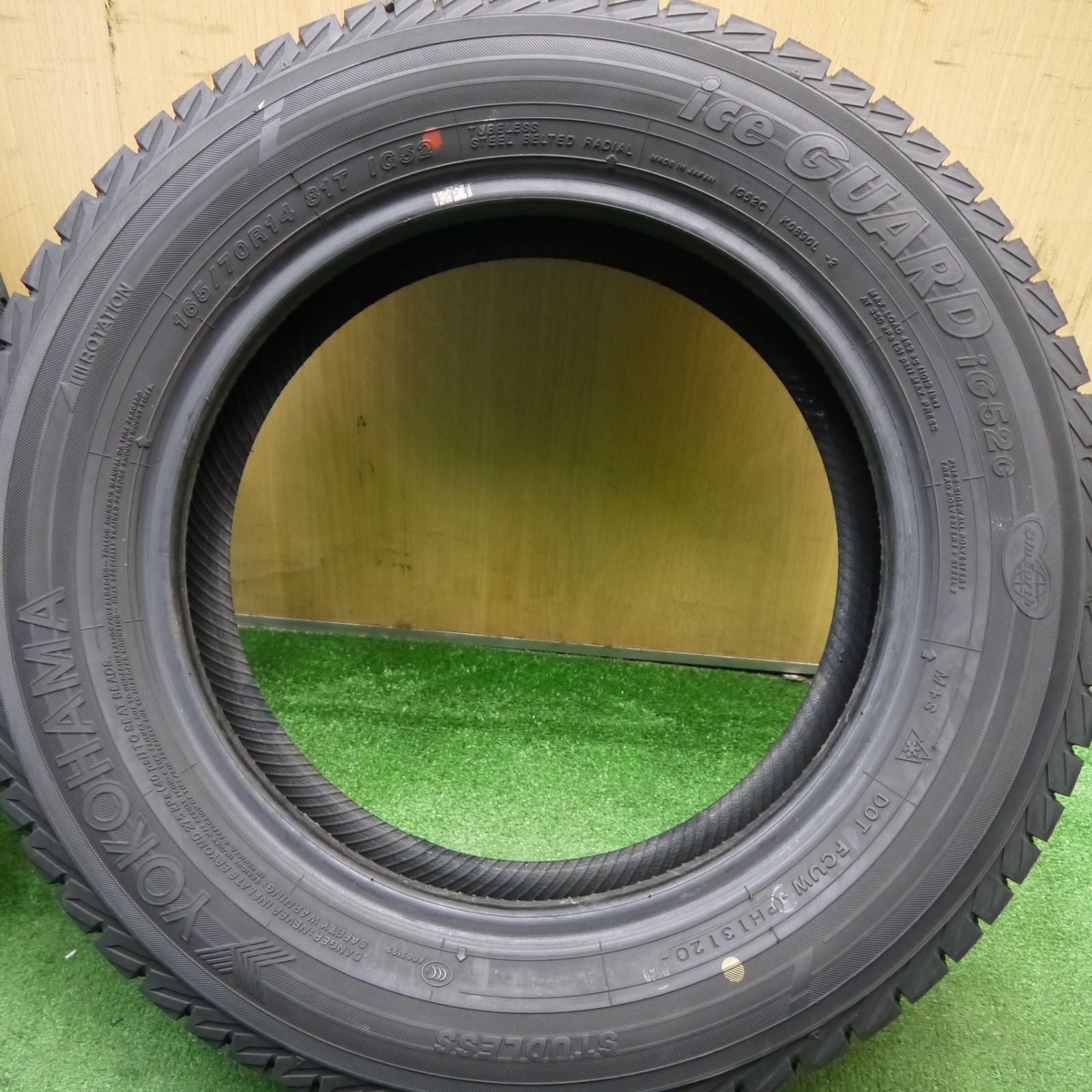 超バリ溝！ほぼ10分☆スタッドレス 165/70R14 ヨコハマ アイスガード 